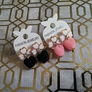 SOLD❌ Heart earrings